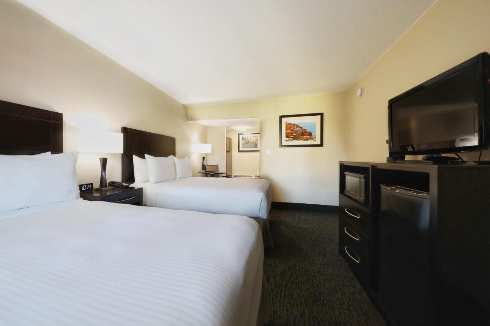 Grand Legacy At The Park Hotel Anaheim Exterior photo